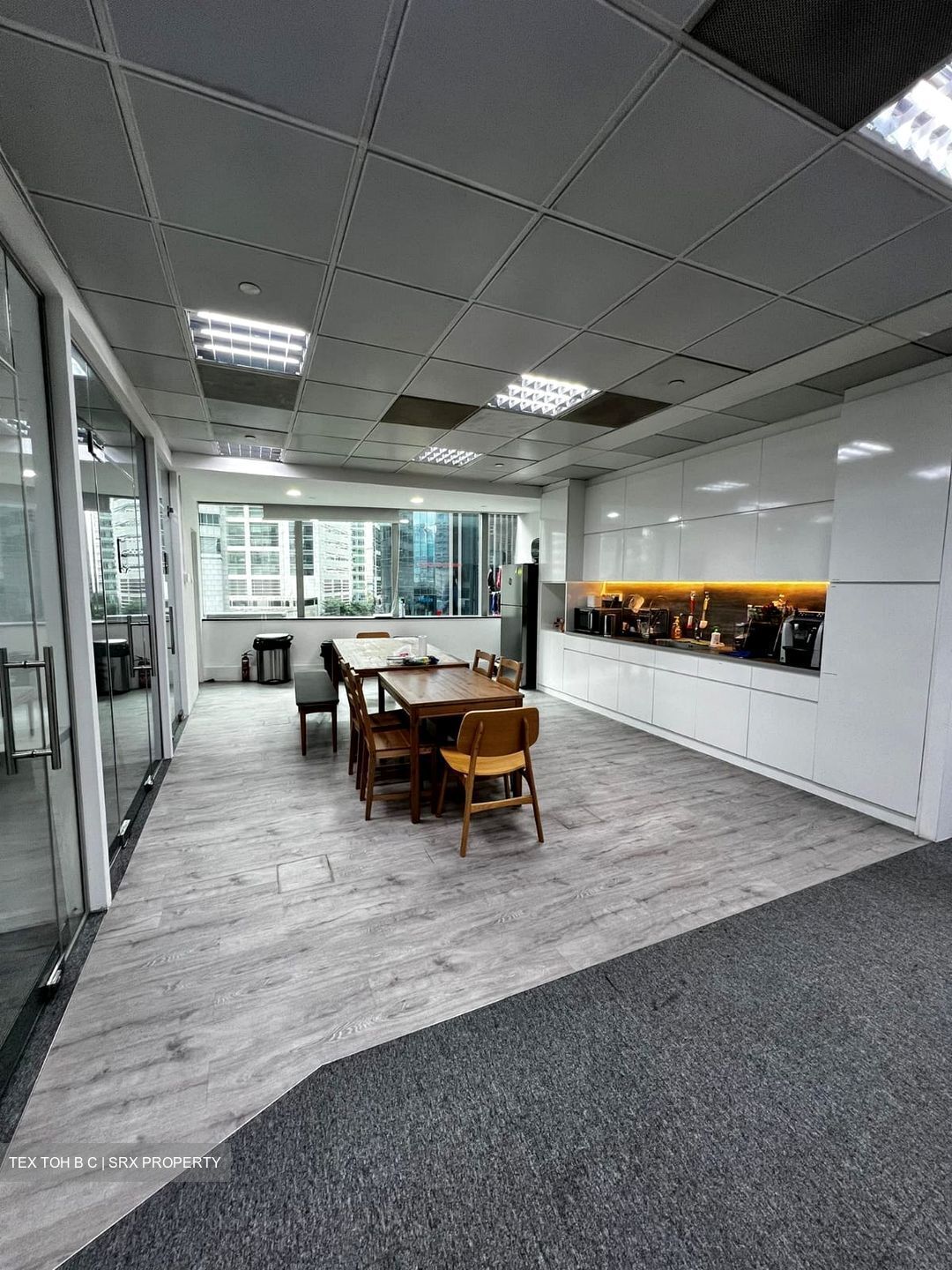 The House Of Eden (D1), Office #447047201